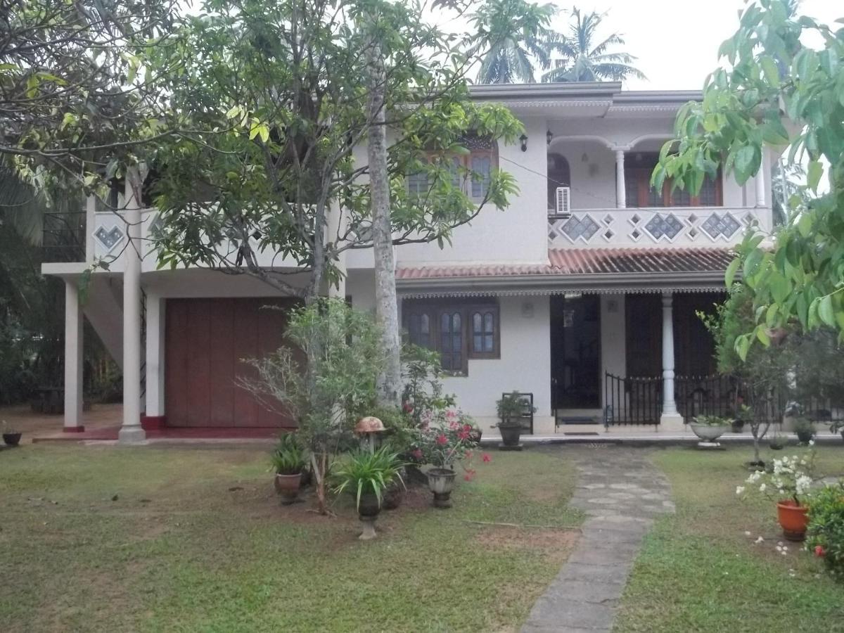 Anura Home Stay Kalutara Exterior foto