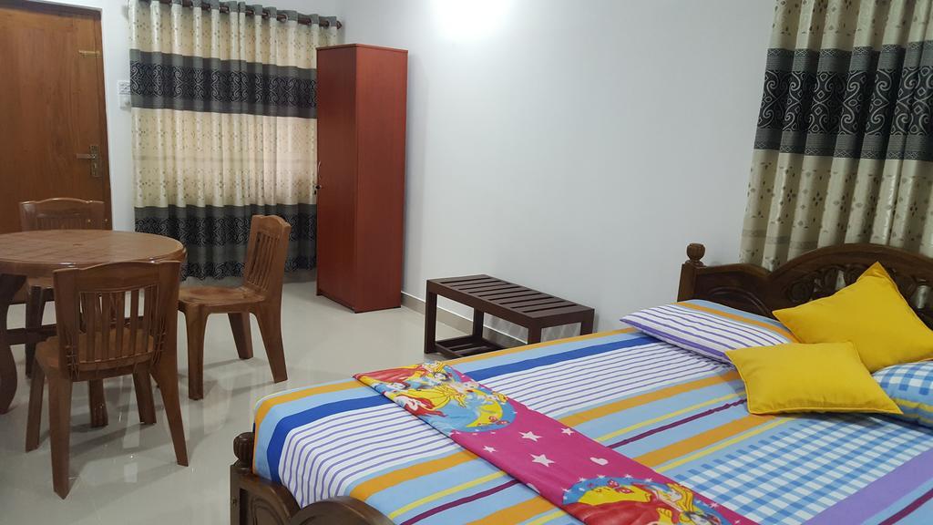 Anura Home Stay Kalutara Exterior foto