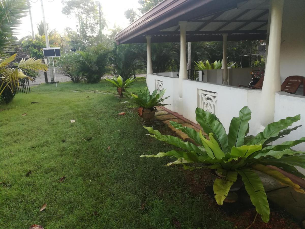 Anura Home Stay Kalutara Exterior foto